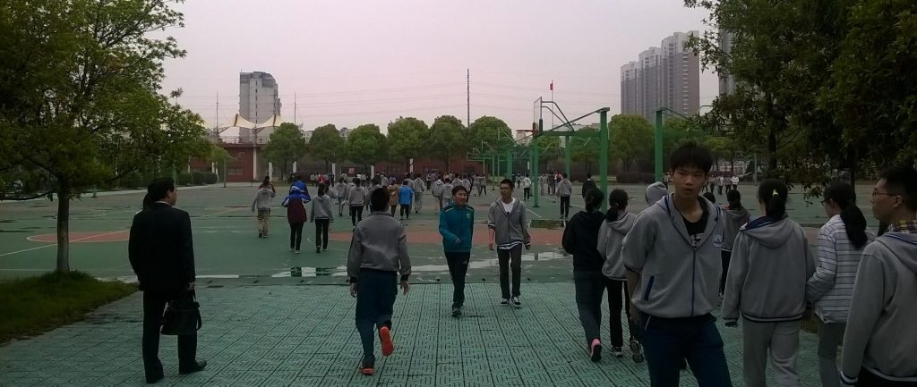 Kiina liikuntaa koulussa
